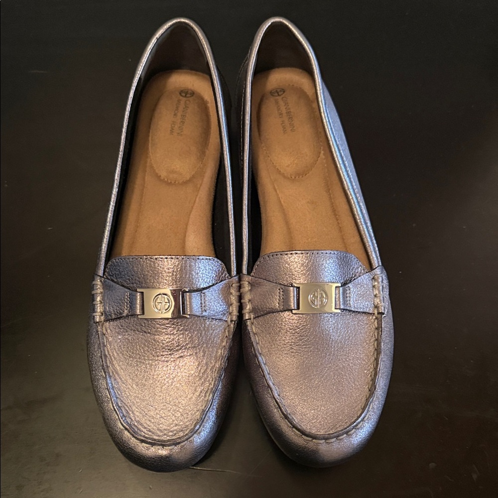 Giani Bernini Metallic Gray Leather Women's Loafers